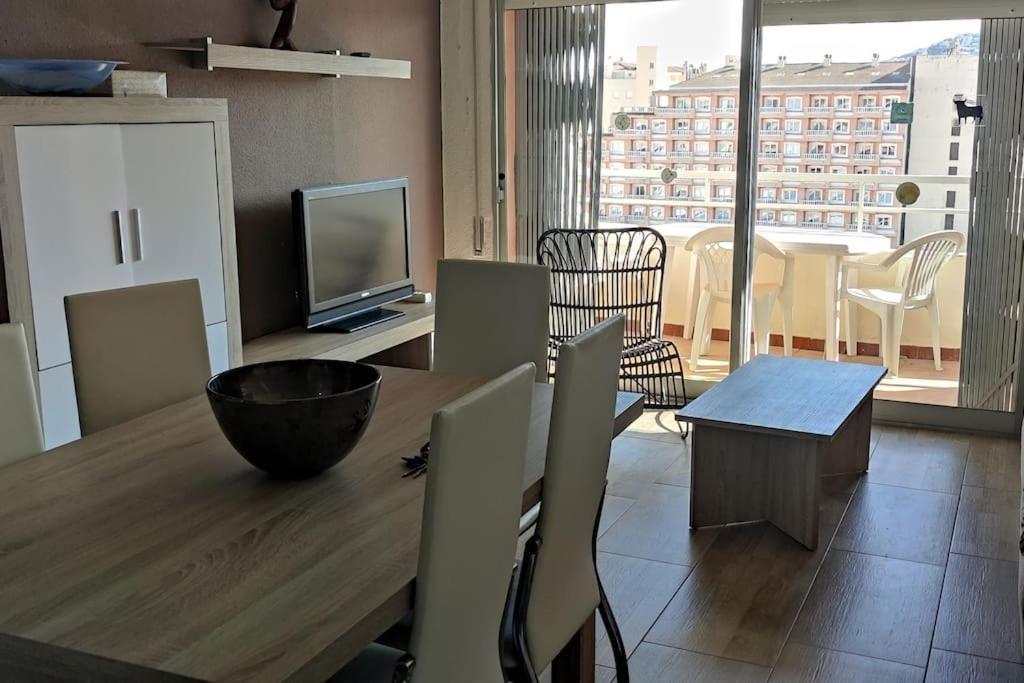 Atico-Duplex En Urb. Penismar En 1ª Linea De Playa Lägenhet Peñíscola Exteriör bild